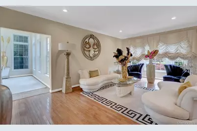 7 Brookline Court, Wading River, NY 11792 - Photo 7
