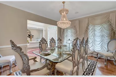 7 Brookline Court, Wading River, NY 11792 - Photo 9