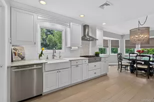 30 Irving Dr, Woodbury, NY 11797 - Photo 13