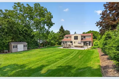 30 Irving Drive, Woodbury, NY 11797 - Photo 45