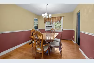 37 Black Locust Avenue, East Setauket, NY 11733 - Photo 13