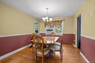 37 Black Locust Ave, East Setauket, NY 11733 - Photo 13