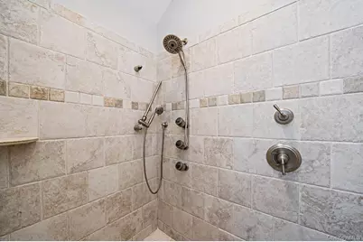 299 Patchogue Yaphank Road, Patchogue, NY 11772 - Photo 31