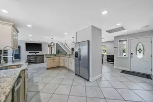 299 Patchogue Yaphank Rd, Patchogue, NY 11772 - Photo 13