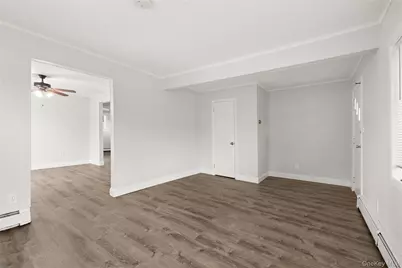 175 Centre Avenue, Lindenhurst, NY 11757 - Photo 3