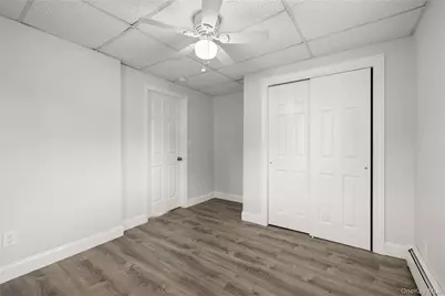 175 Centre Avenue, Lindenhurst, NY 11757 - Photo 11