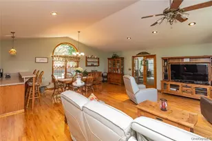 31 Bendlin Ln, Howells, NY 10932 - Photo 9
