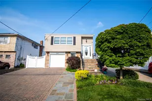 3345 Parkway Dr, Baldwin, NY 11510 - Photo 7