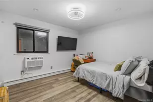 18 Granada Crescent, White Plains, NY 10603 - Photo 15