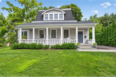 15 Bayview Avenue, Port Washington, NY 11050 - Photo 1