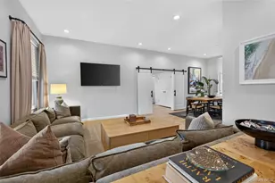15 Bayview Ave, Port Washington, NY 11050 - Photo 7