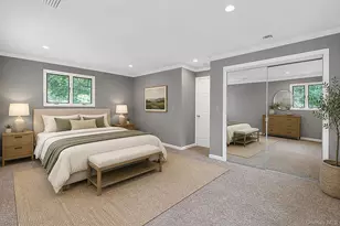 466 W 4th St, West Islip, NY 11795 - Photo 15