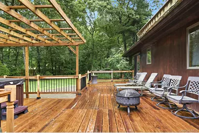 46 Margin Drive W, Shirley, NY 11967 - Photo 11