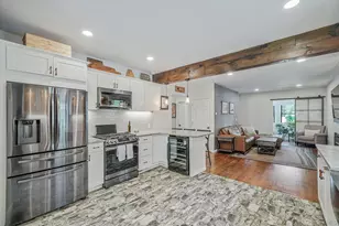 10 Bayview Ave, East Islip, NY 11730 - Photo 11