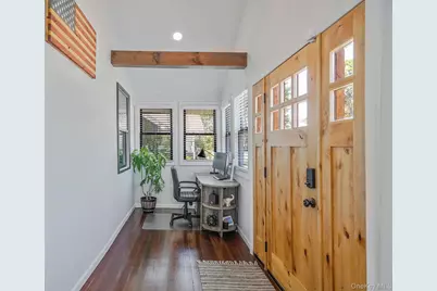 10 Bayview Avenue, East Islip, NY 11730 - Photo 5