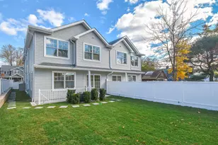 15 B Dunes Ln, Port Washington, NY 11050 - Photo 33