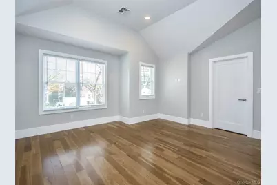 15 B Dunes Lane, Port Washington, NY 11050 - Photo 15