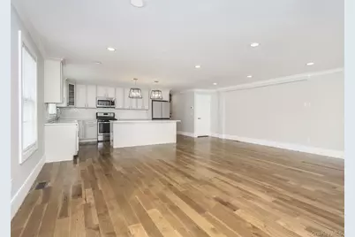 15 B Dunes Lane, Port Washington, NY 11050 - Photo 7
