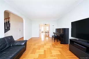 2340 E 29th St, Brooklyn, NY 11229 - Photo 5