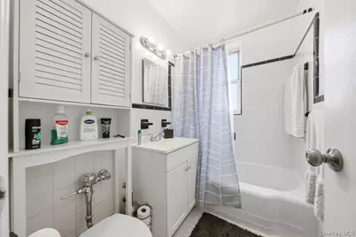 3 Sadore Lane #7P, Yonkers, NY 10710 - Photo 7