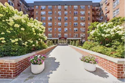 3 Sadore Lane #7P, Yonkers, NY 10710 - Photo 27