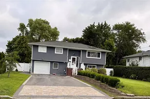 199 W Orange St, Brentwood, NY 11717 - Photo 3