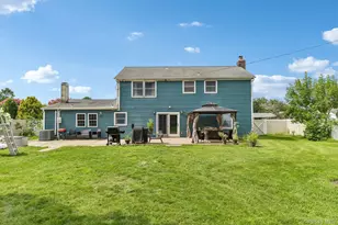 21 Manchester Ln, Stony Brook, NY 11790 - Photo 31