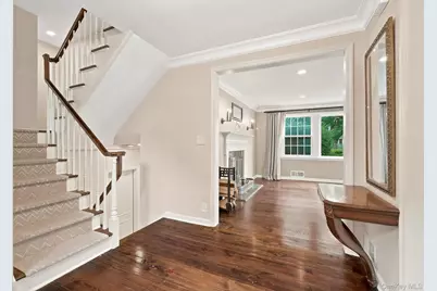 11 Tyler Road, Scarsdale, NY 10583 - Photo 3