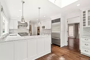 11 Tyler Rd, Scarsdale, NY 10583 - Photo 7