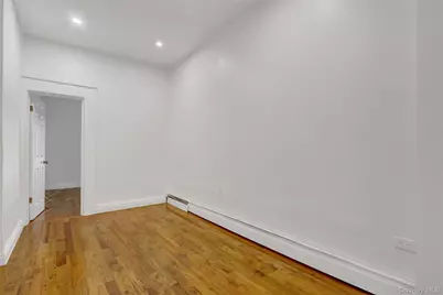 11915 101st Avenue, Richmond Hill, NY 11419 - Photo 5