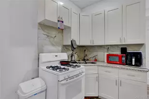 119-15 101st Ave, Richmond Hill, NY 11419 - Photo 13
