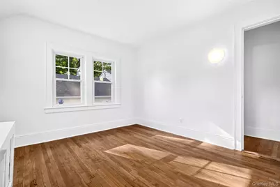 20 Prescott Avenue, White Plains, NY 10606 - Photo 25