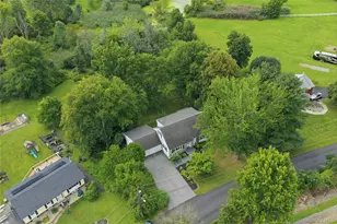 16 Gabriety Rd, Highland, NY 12528 - Photo 3