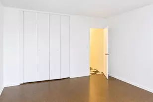 61-55 98th St, Rego Park, NY 11374 - Photo 17