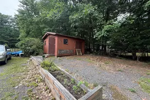 61 W Peenpack Trail, Sparrow Bush, NY 12780 - Photo 19