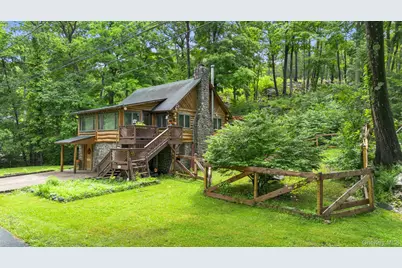 28 Cliff Road, Greenwood Lake, NY 10925 - Photo 3