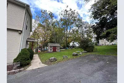 35 Bridge Street #B, Florida, NY 10921 - Photo 13