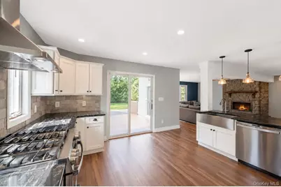 21 Wilson Avenue, Nesconset, NY 11767 - Photo 11