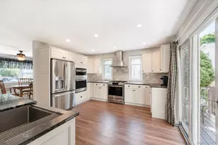 21 Wilson Ave, Nesconset, NY 11767 - Photo 7