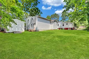 80 Broadway, Ronkonkoma, NY 11779 - Photo 21