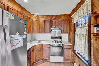 80 Broadway, Ronkonkoma, NY 11779 - Photo 11