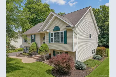 26 Seals Drive, Monroe, NY 10950 - Photo 1