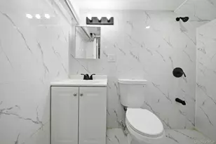 130-31 218th St, Springfield Gardens, NY 11413 - Photo 11