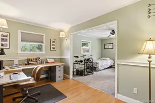 60 Hawthorne St, Selden, NY 11784 - Photo 15