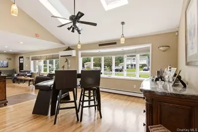 60 Hawthorne Street, Selden, NY 11784 - Photo 11