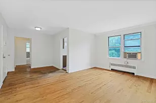 7 Winchester Ave, Yonkers, NY 10710 - Photo 7