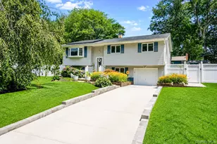 109 Midland Blvd, Ronkonkoma, NY 11779 - Photo 3