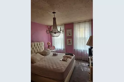 70-22 68th Street, Glendale, NY 11385 - Photo 9