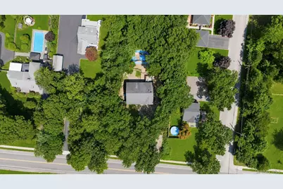 71 Barton Avenue, Patchogue, NY 11772 - Photo 19