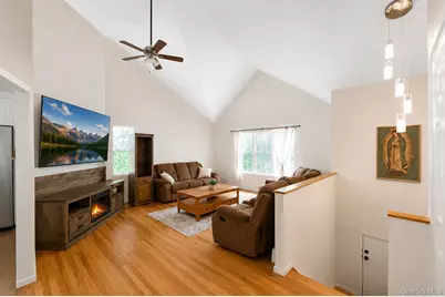 71 Barton Avenue, Patchogue, NY 11772 - Photo 3